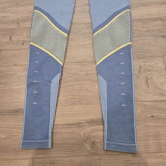 NWOT Fabletics Madeline Petsch Collection High Waisted Mesh Knees Size XS - Picture 11 of 16